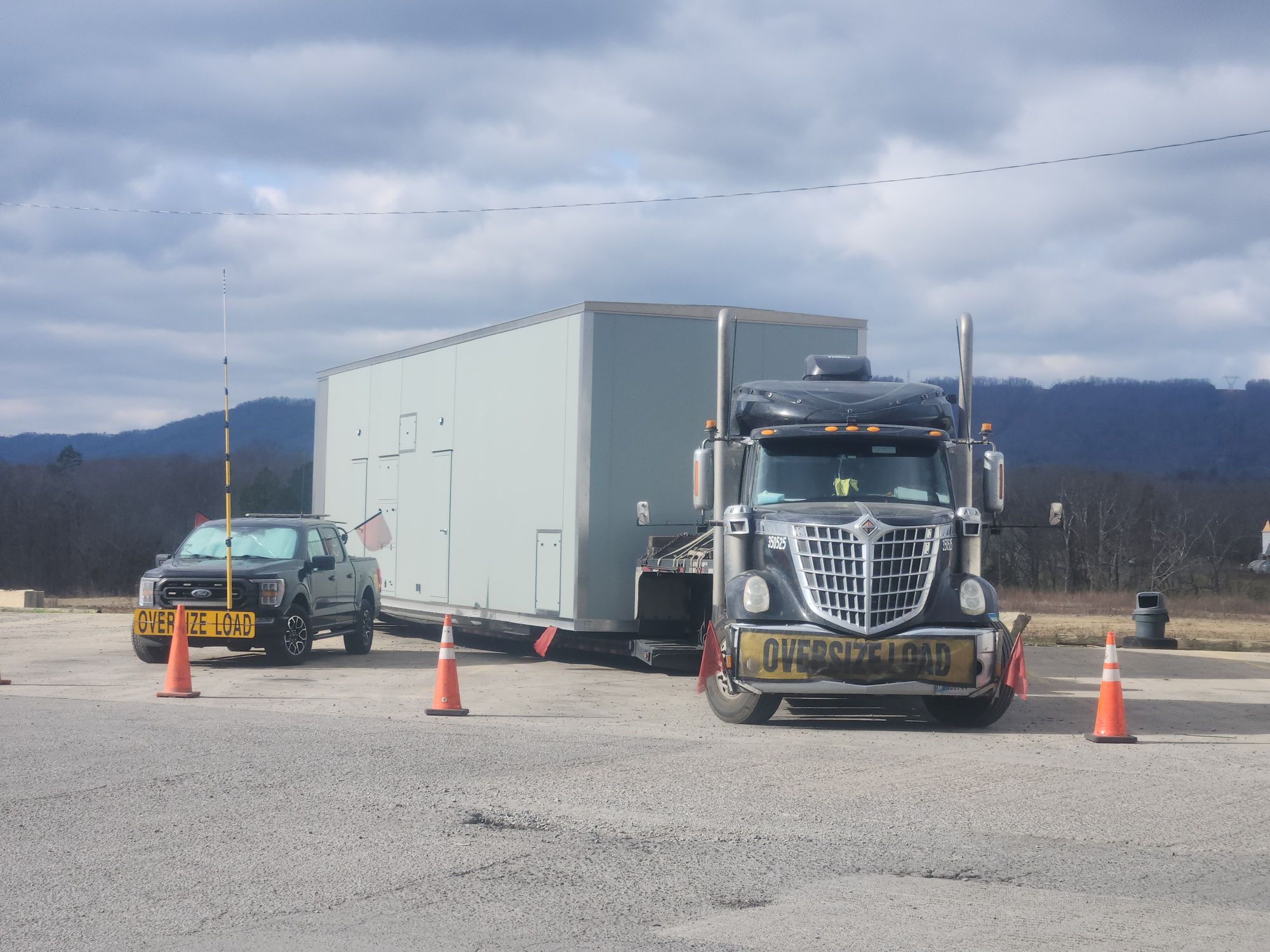Oversize load transport in the ANJ-OSOW gallery